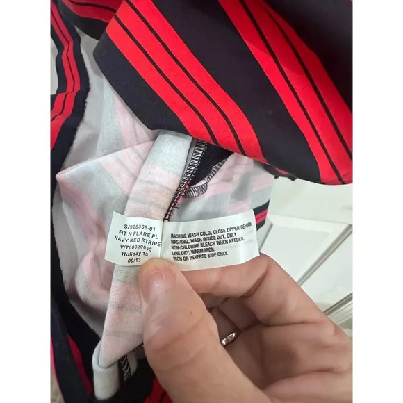 Gap Women's Red & Blue Striped Long Sleeve A-Line Dress Size 8 - Picture 4 of 5